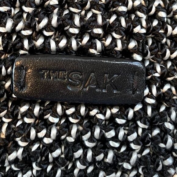 SAK Original Crochet Shoulder Purse/Bag in Black & White. Good Condition - Picture 6 of 14